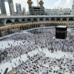 Travel haji plus dan umroh di Klaten pastikan jamaah beribadah dengan khusyuk.