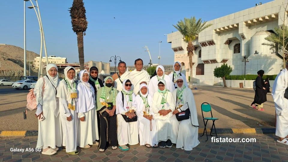 Biro umroh Klaten memastikan jamaah dapat beribadah dengan aman dan nyaman.