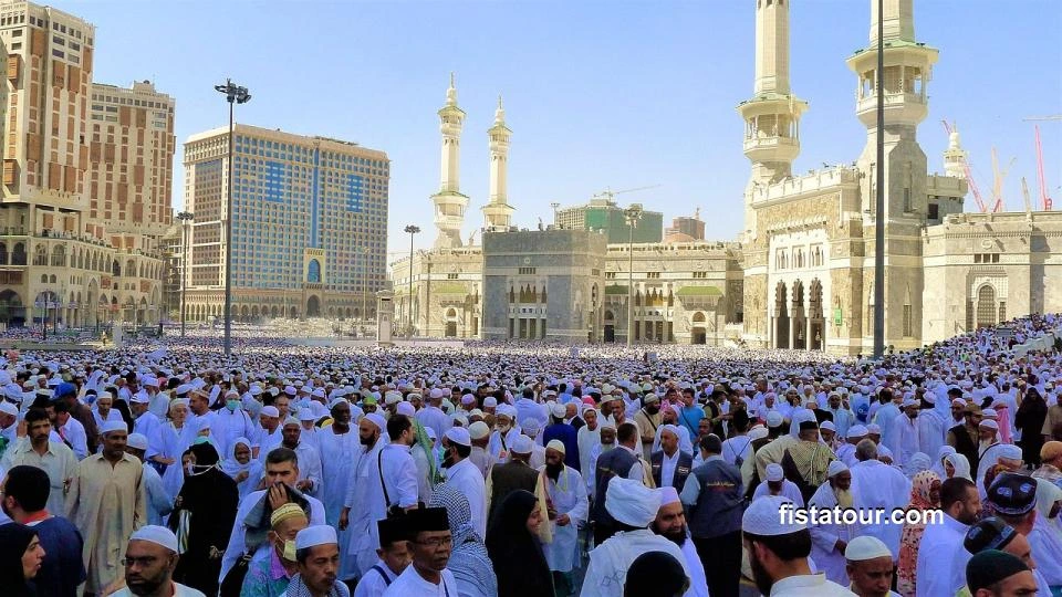 Layanan jamaah umroh Klaten sangat lengkap dari keberangkatan hingga kepulangan.