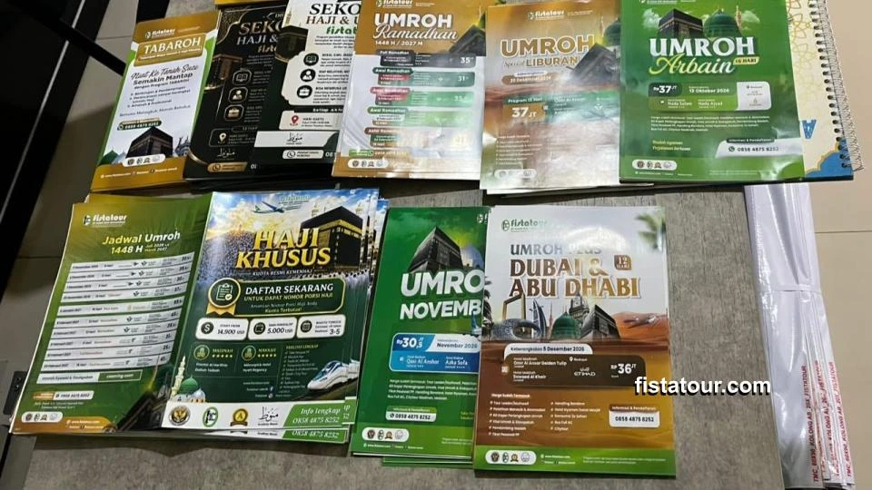 Pameran Haji dan Umroh Travel Fair Fistatour di Solo Square Solusi Perjalanan Ibadah Anda - Semua Brosur Stand