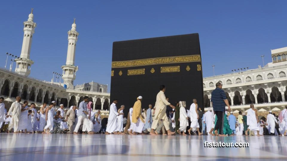 Pelajari cara daftar umroh lewat travel berizin resmi agar ibadah lebih tenang dan nyaman.